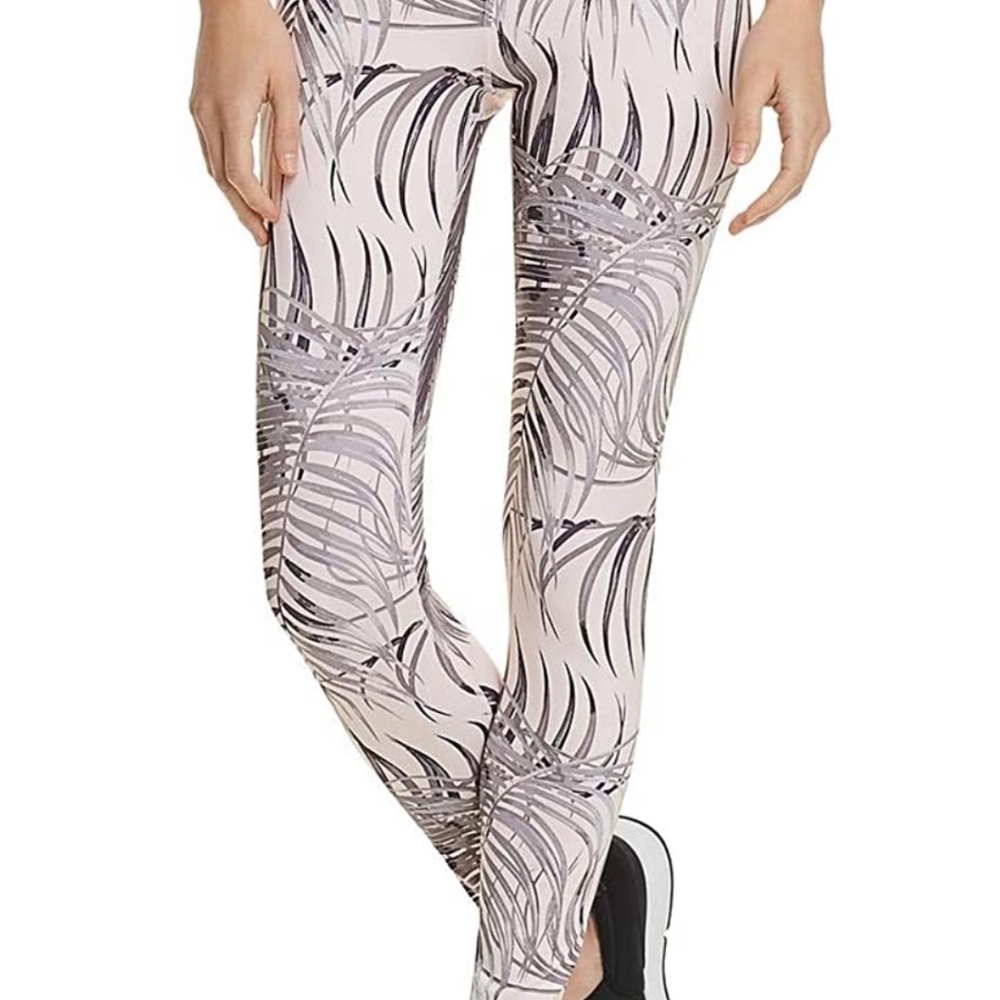 Spiritual Gangster Leggings NWT